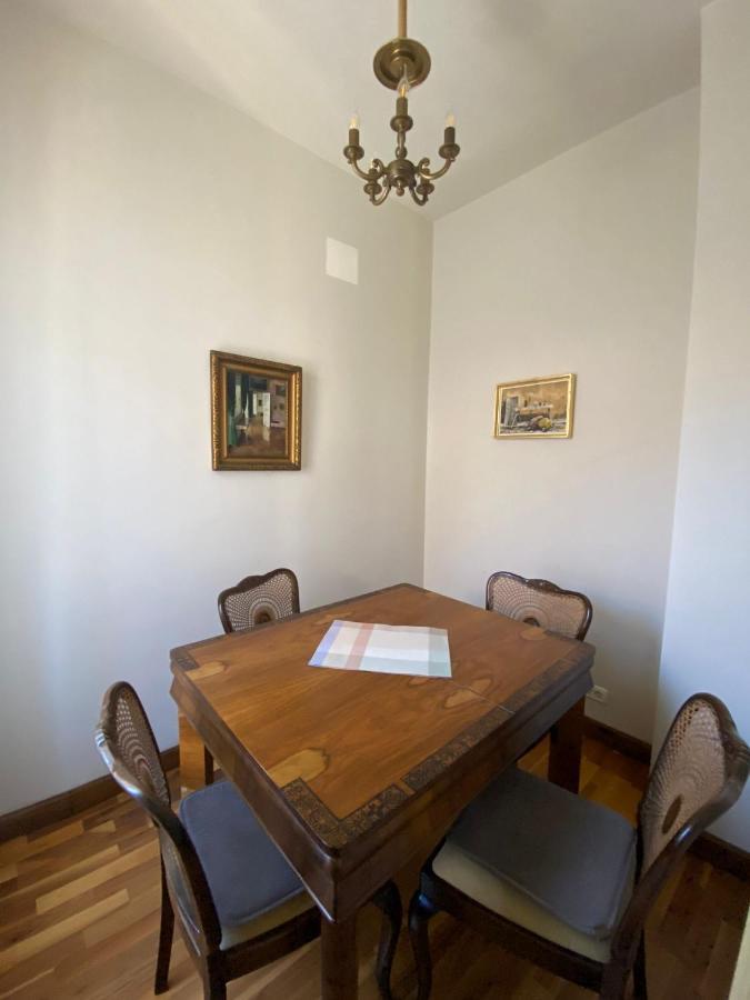 Cristian Apartment Near Old Town Temesvár Kültér fotó